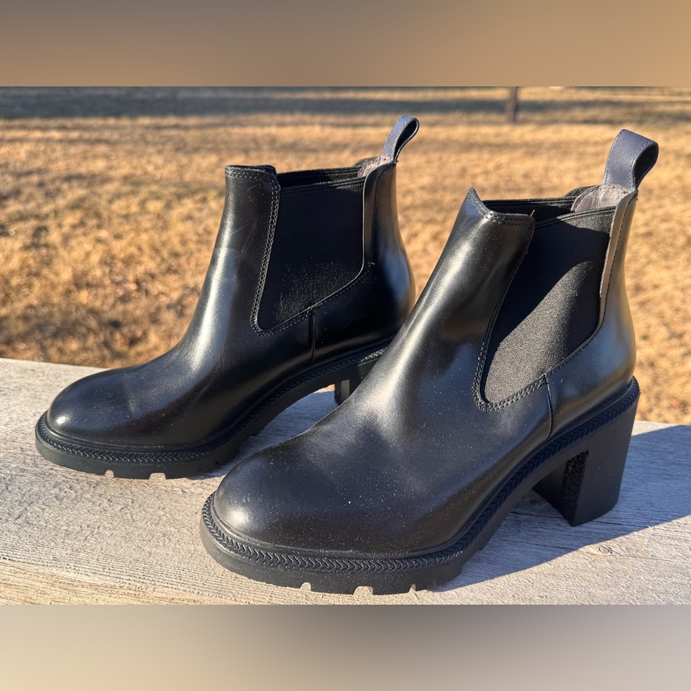 Camper Whitnee Black Chelsea Ankle Boots Women’s US 8